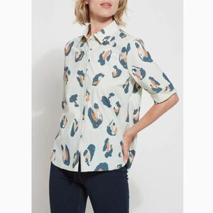 Lysse New York Printed Josie Short Sleeve Button Down, Sz Small, Leopard City
